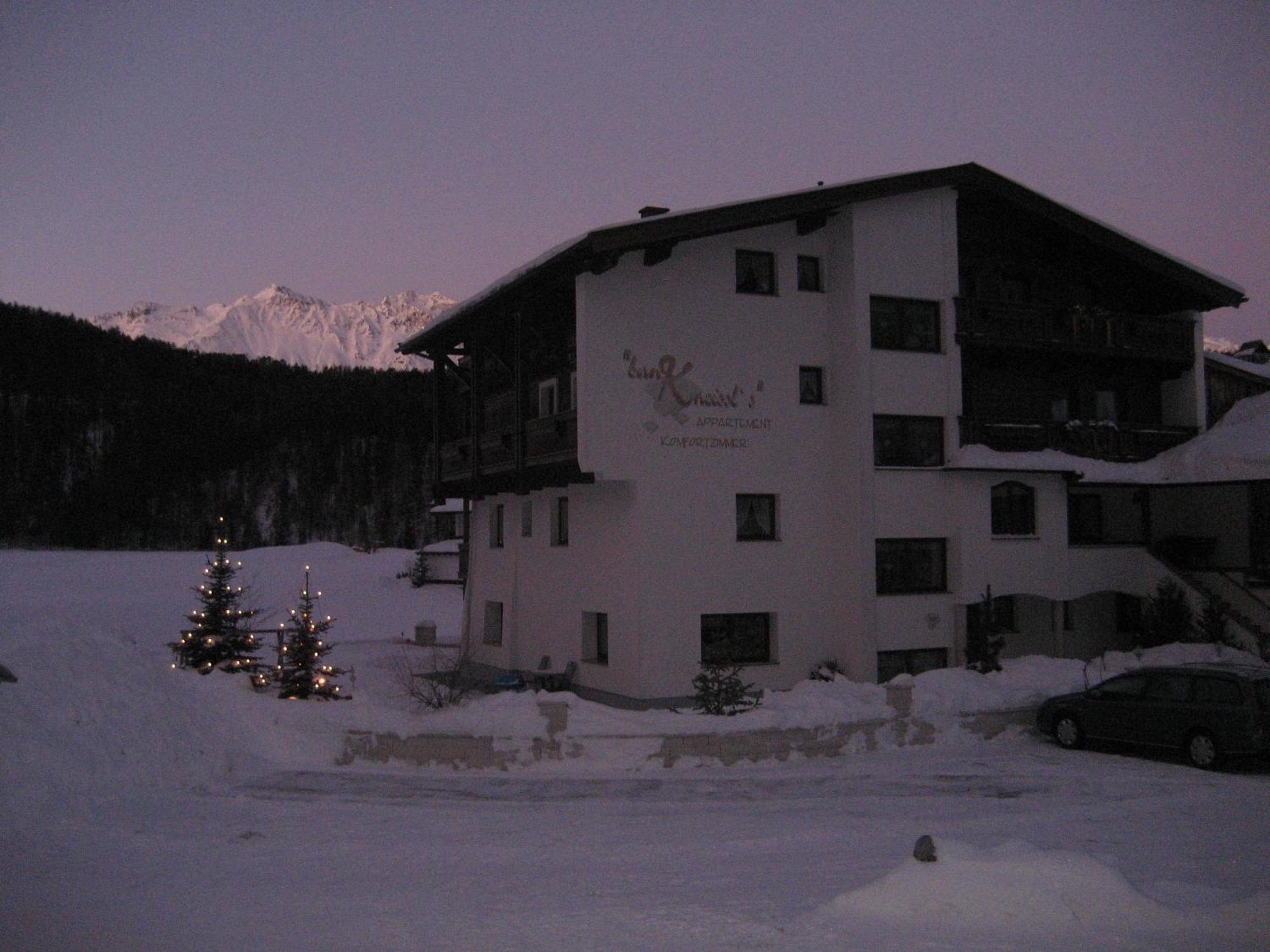 Ban Kneissl'S Appartement Umhausen Buitenkant foto